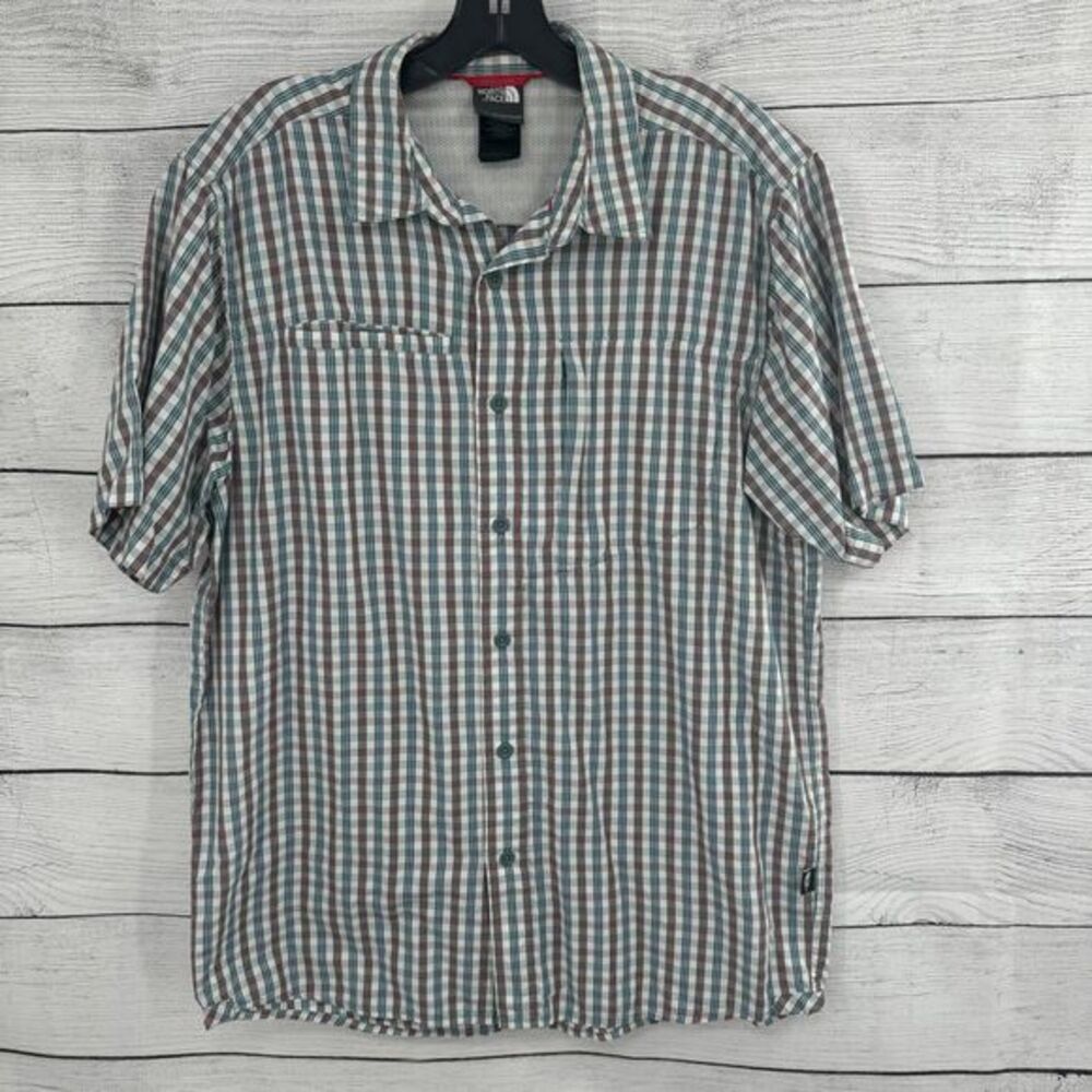 The North Face Men's Medium Plaid Short Sleeve Button-Up Shirt Outdoor Casual